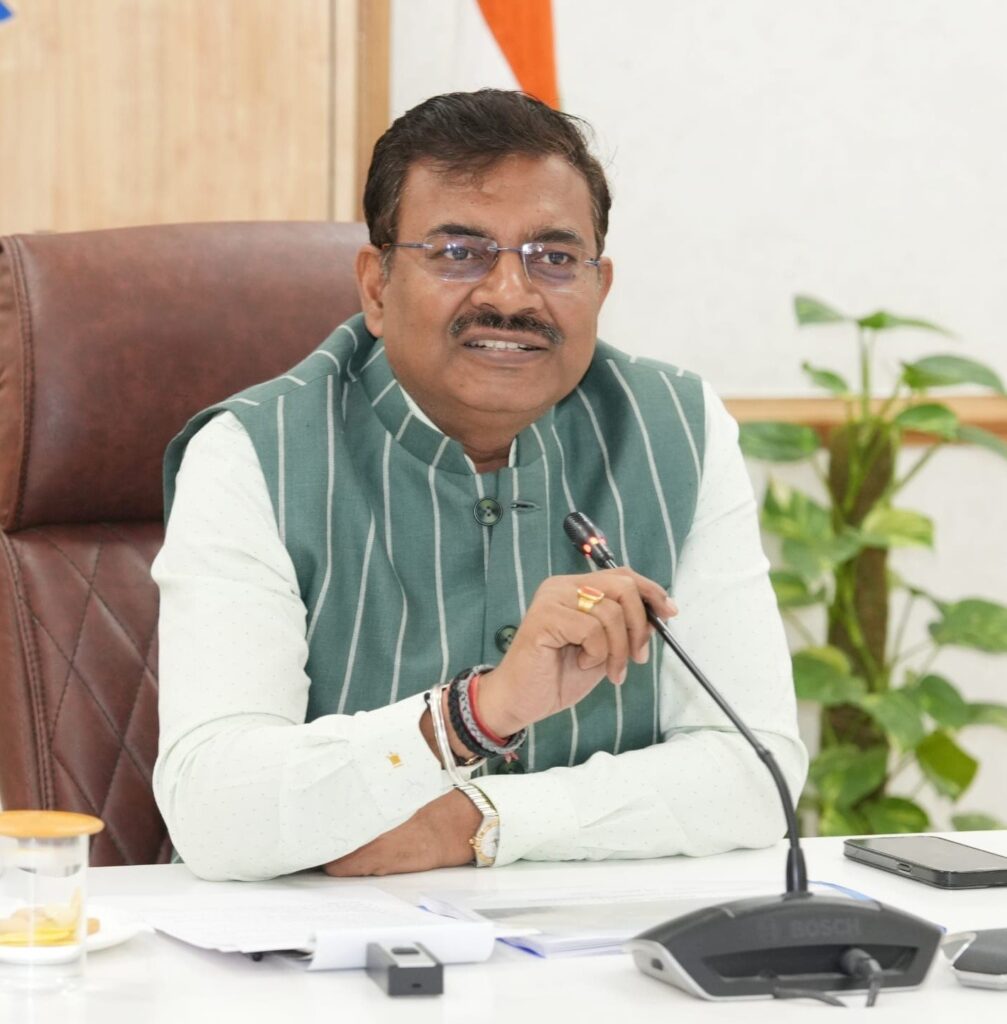 स्टेट प्रगति के तहत की जाएगी महत्त्वपूर्ण परियोजनाओं की नियमित रूप से समीक्षा: सीएस